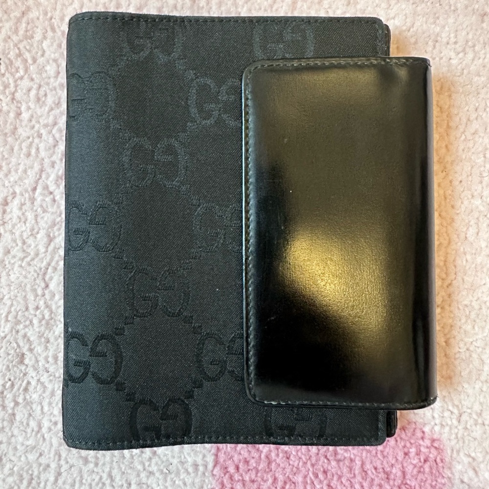 Gucci Agenda